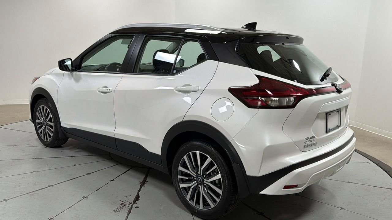 Used 2024 Nissan Kicks SV image 7