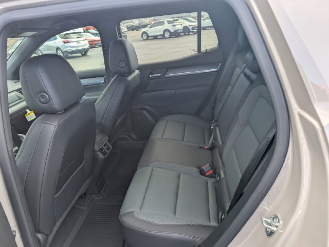 New 2027 GMC Terrain AT4 w/ Convenience Package III AWD/4WD image 9