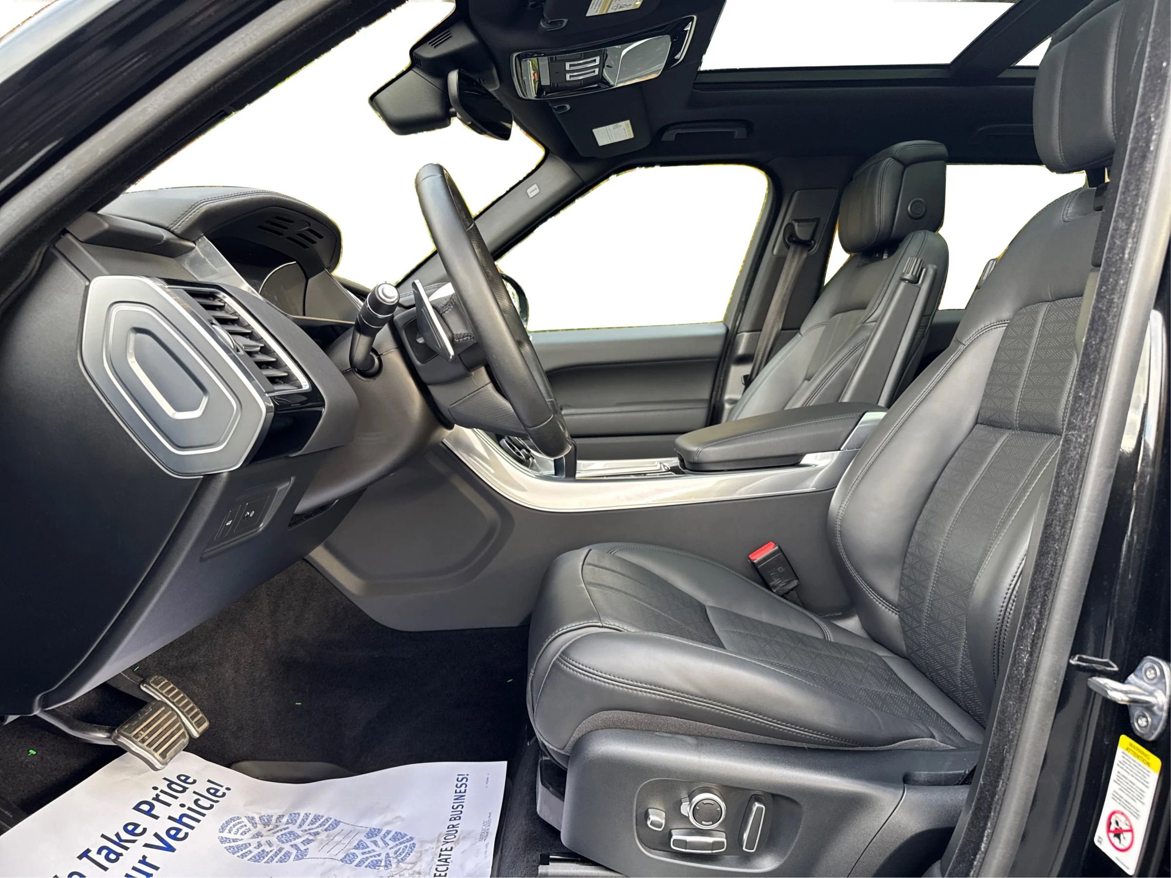 Used 2019 Land Rover Range Rover Sport HSE Dynamic image 11