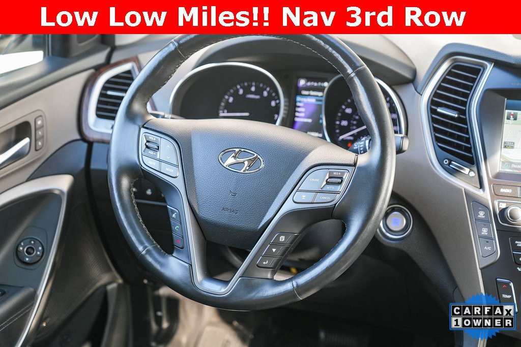 Used 2019 Hyundai Santa Fe XL image 14