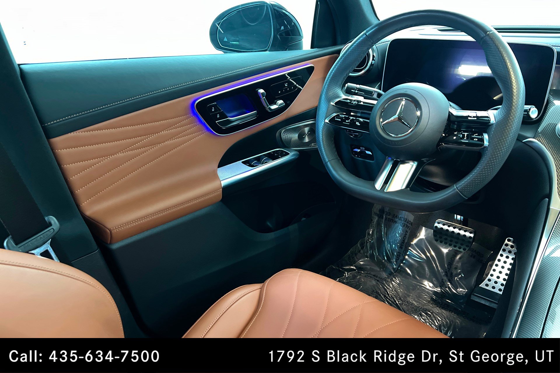 Used 2024 Mercedes-Benz GLC 300 4MATIC image 11