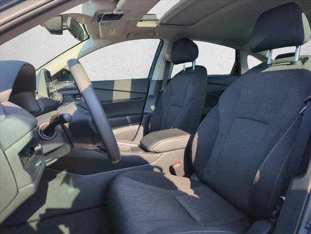 Certified 2023 Honda Accord EX image 22