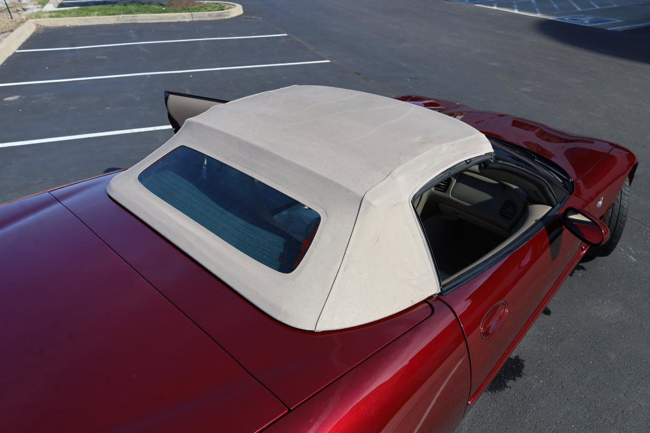 Used 2003 Chevrolet Corvette Convertible w/ Preferred Equipment Group1 RWD image 9