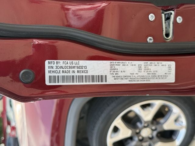 Used 2021 Jeep Compass Limited AWD/4WD image 34