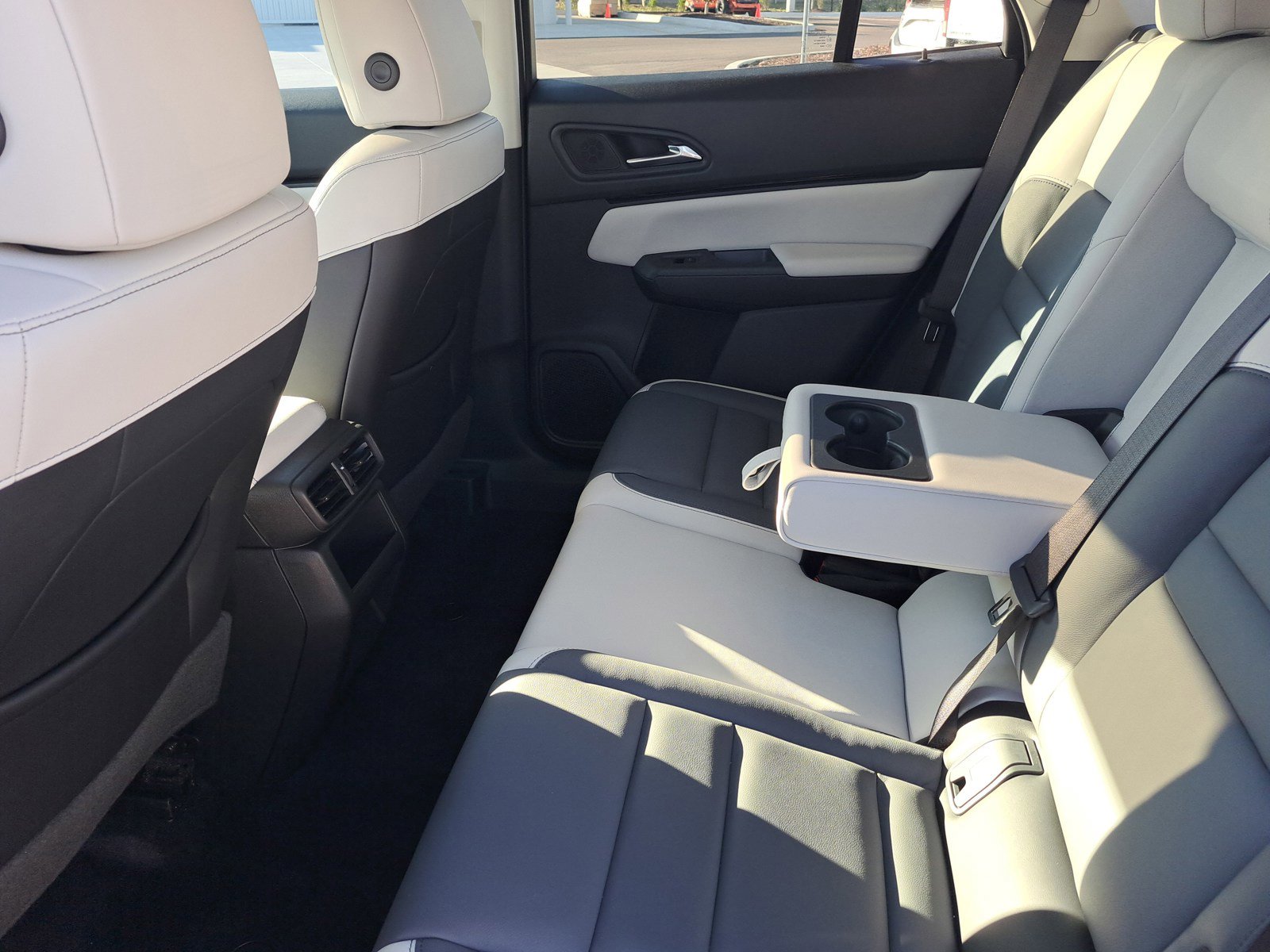 Used 2024 Honda Prologue Touring image 19