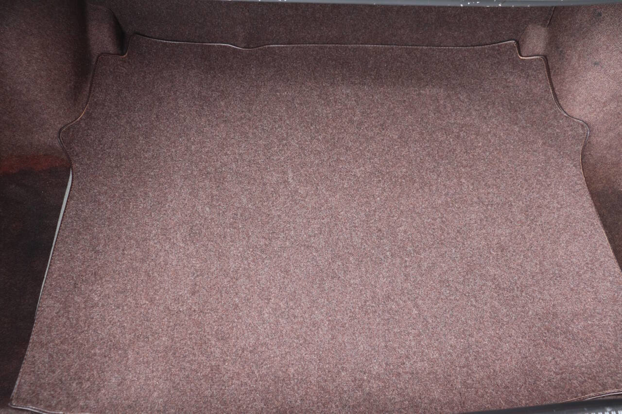 Used 1989 Mercedes-Benz 300 SE image 46