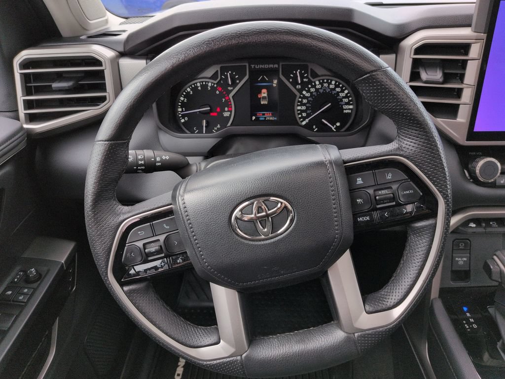 Used 2023 Toyota Tundra Limited AWD/4WD image 14