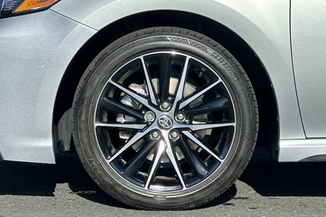 Used 2024 Toyota Camry SE w/ Blackout Package (TMS) image 27