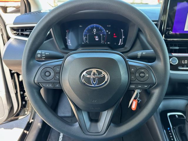 Used 2026 Toyota Corolla LE image 11