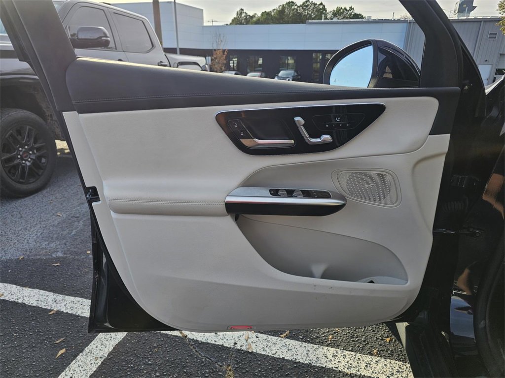 Certified 2024 Mercedes-Benz GLC 300 4MATIC image 12