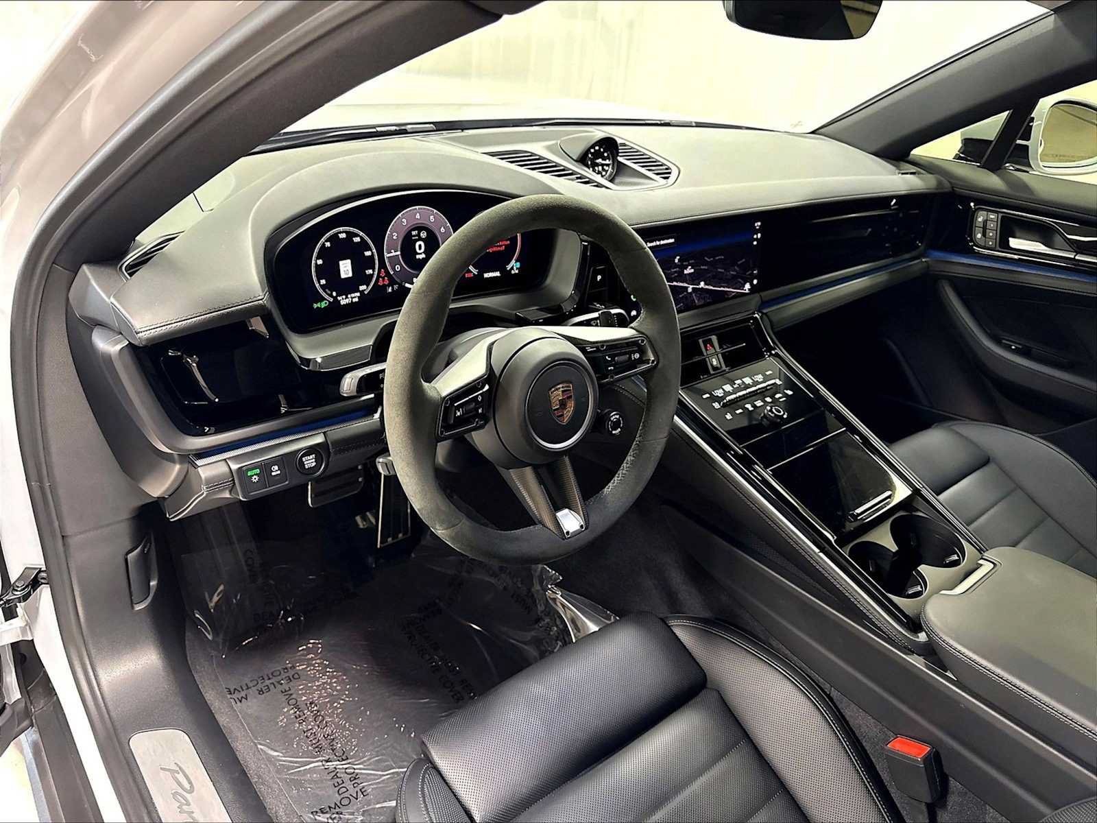 Used 2025 Porsche Panamera 4 AWD/4WD image 6