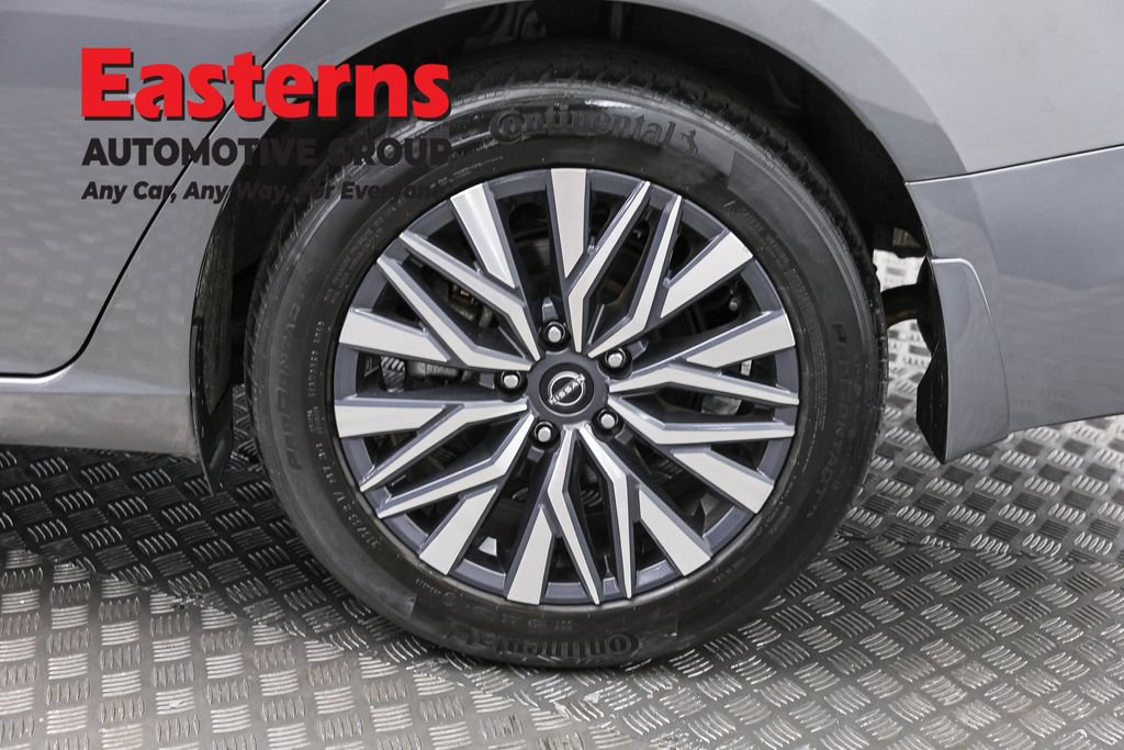 Used 2023 Nissan Altima 2.5 SV w/ SV Premium Package AWD/4WD image 33