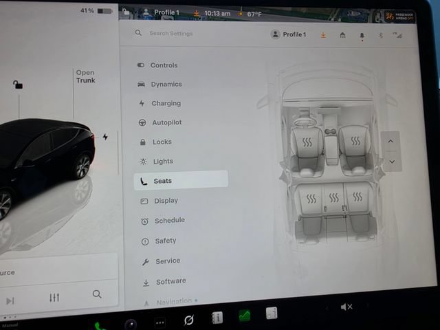 Used 2025 Tesla Model Y Long Range AWD/4WD image 46