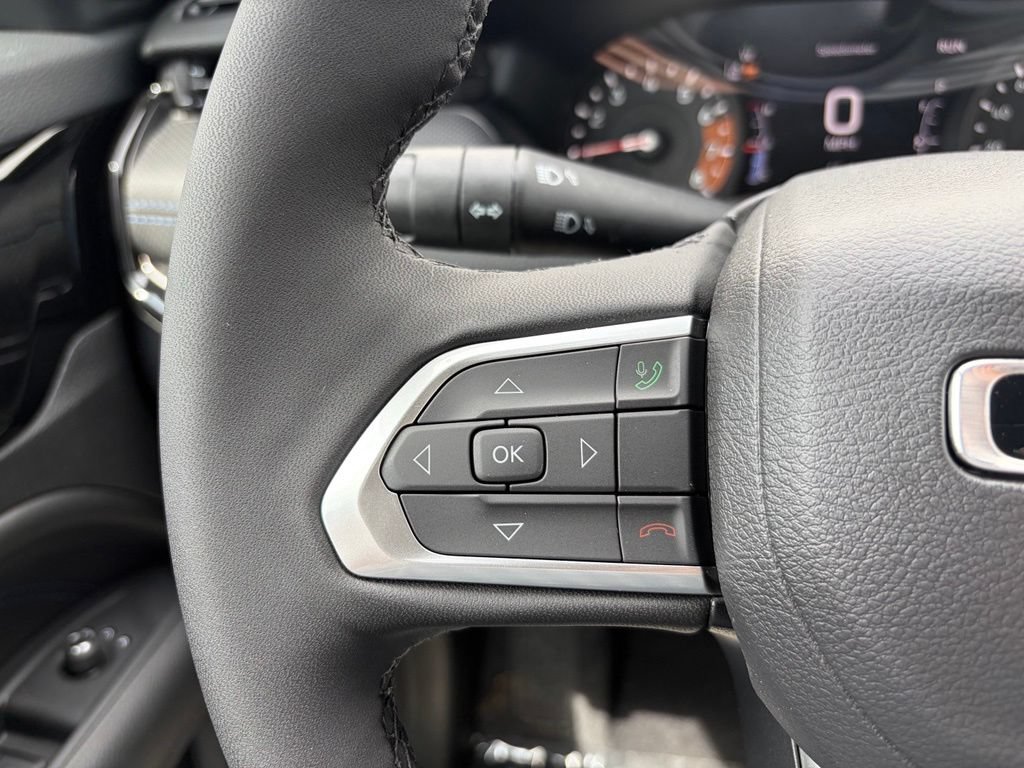 New 2026 Jeep Compass Latitude AWD/4WD image 35
