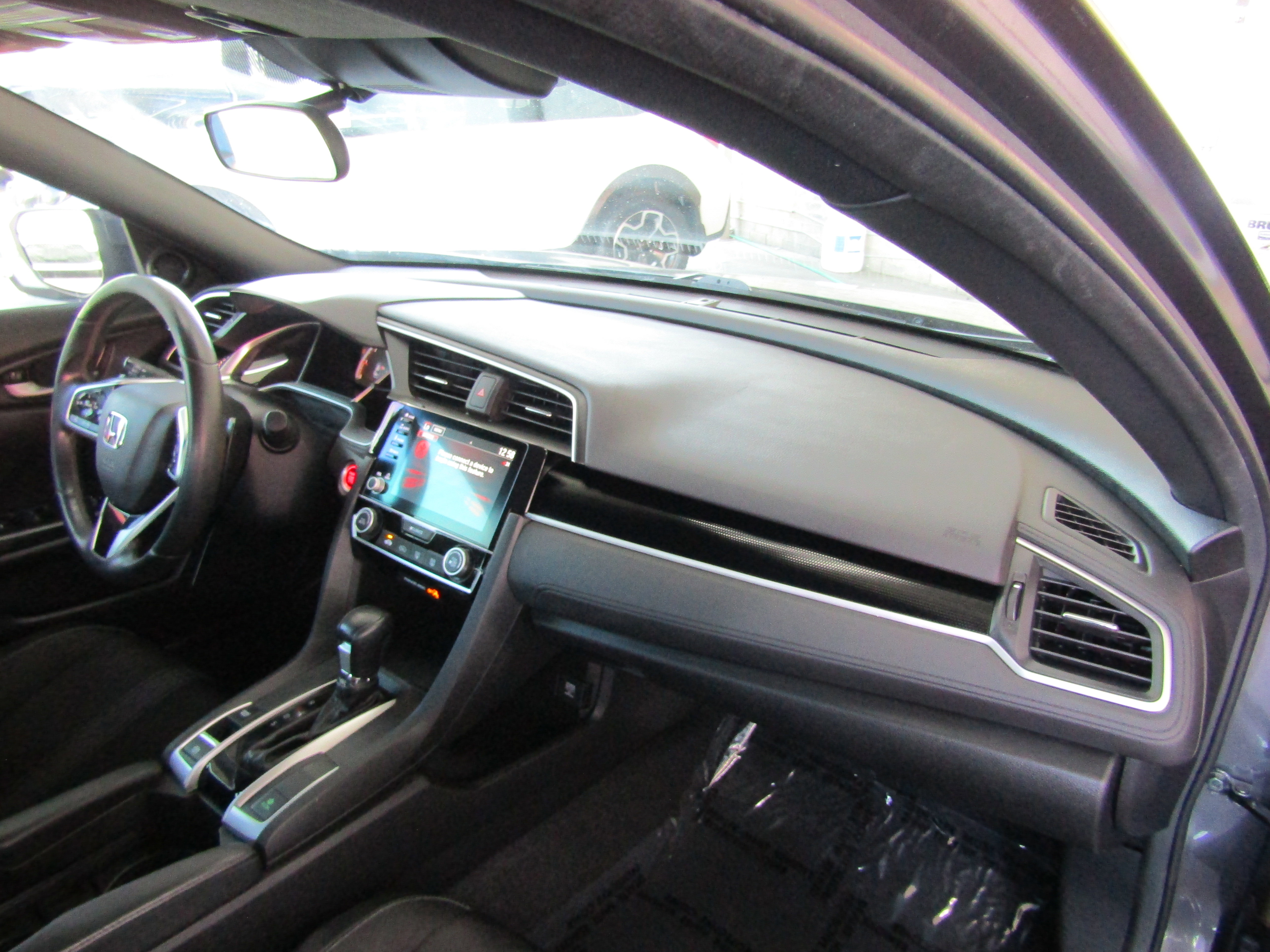 Used 2020 Honda Civic Sport image 10