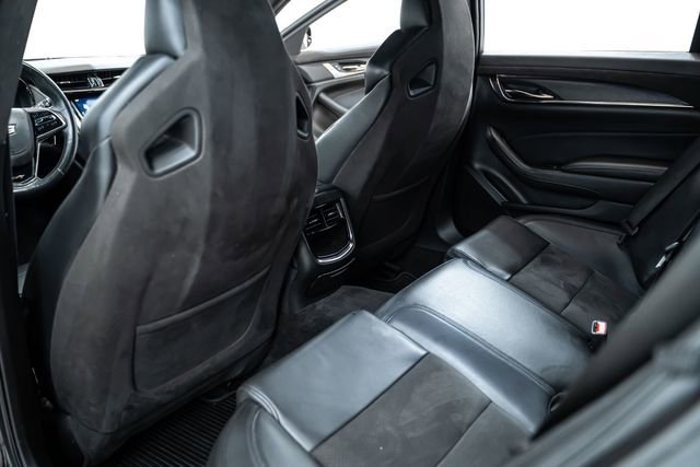 Used 2016 Cadillac CTS V RWD image 18