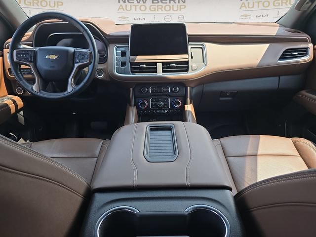Used 2023 Chevrolet Tahoe High Country w/ Premium Package 2 AWD/4WD image 10