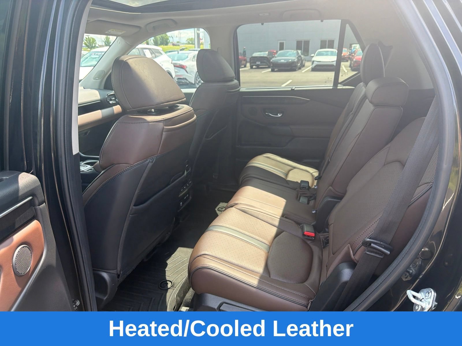 Used 2023 Honda Pilot Elite image 20