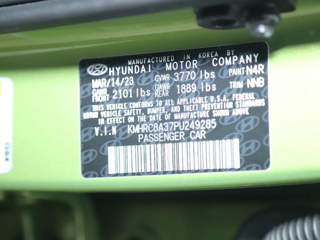 Used 2023 Hyundai Venue SEL FWD image 23