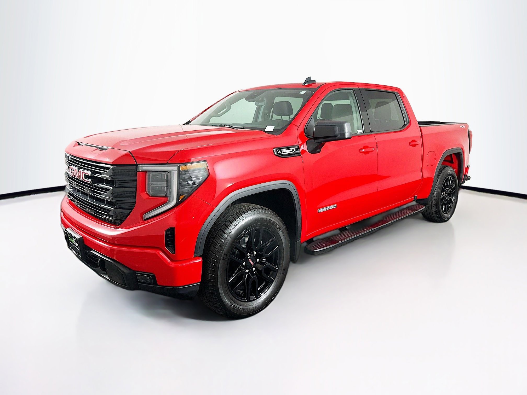 Used 2025 GMC Sierra 1500 Elevation image 3