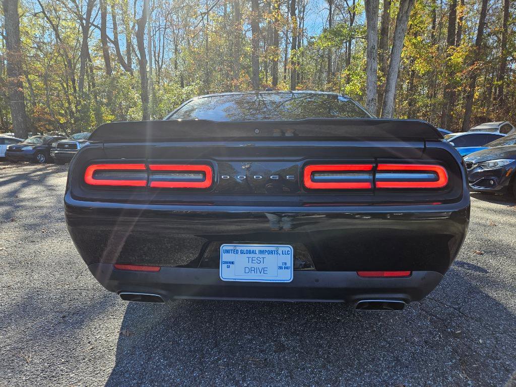 Used 2020 Dodge Challenger R/T image 6