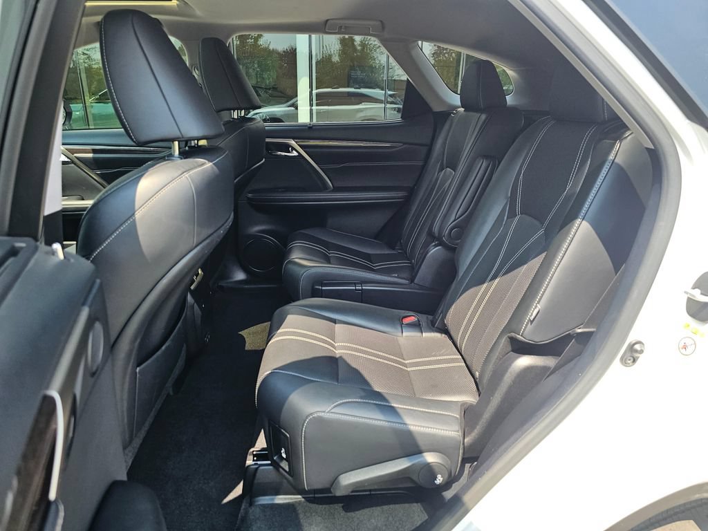 Used 2020 Lexus RX 350L Luxury w/ Accessory Package AWD/4WD image 17