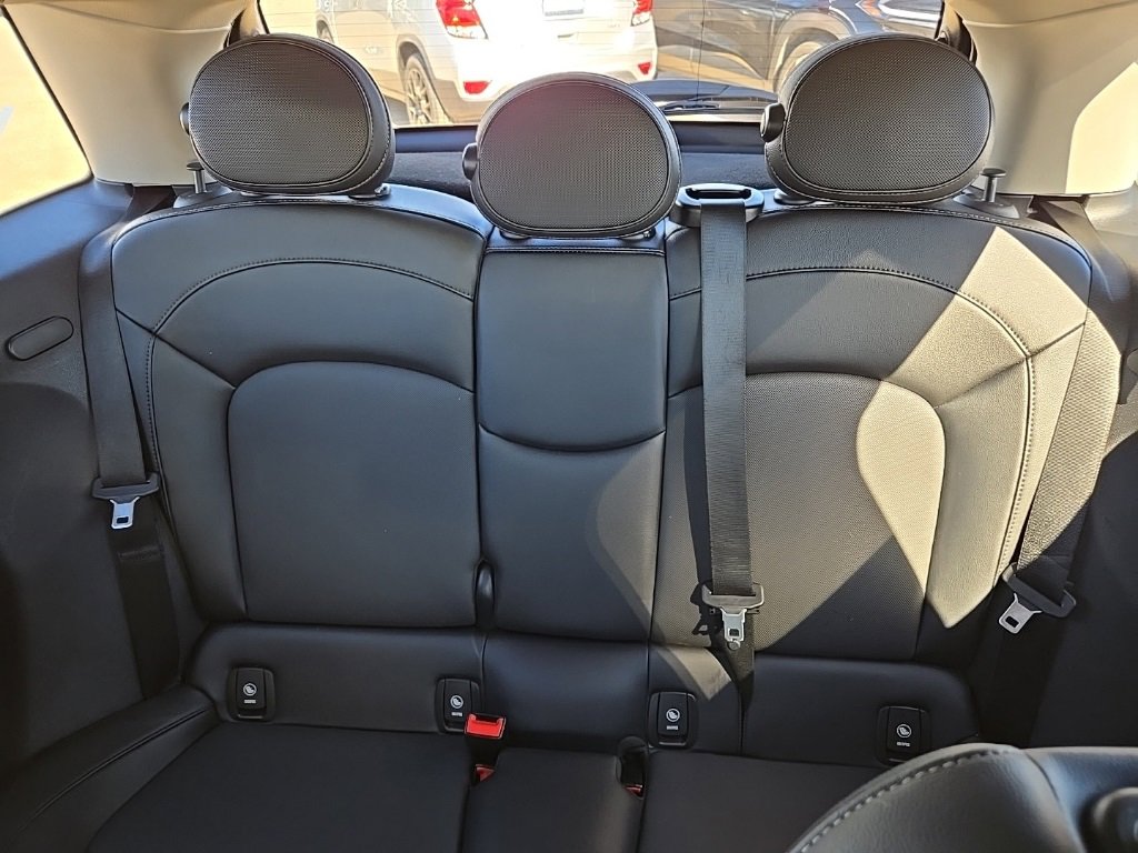 Used 2018 MINI Cooper S image 47