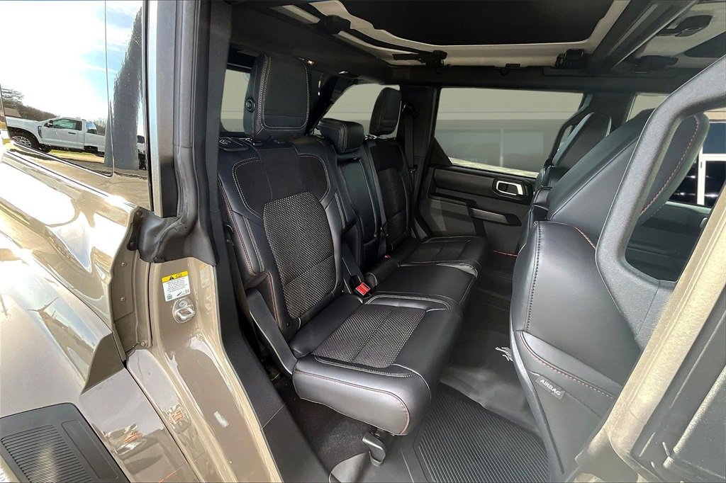 New 2025 Ford Bronco Raptor image 10