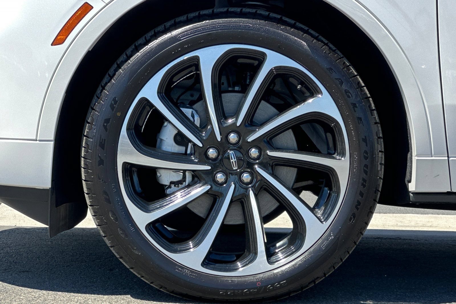 New 2026 Lincoln Nautilus Black Label AWD/4WD image 25
