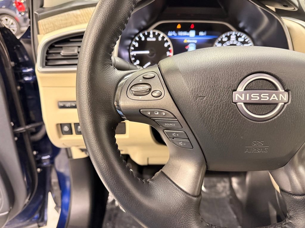 Used 2024 Nissan Murano SL AWD/4WD image 13