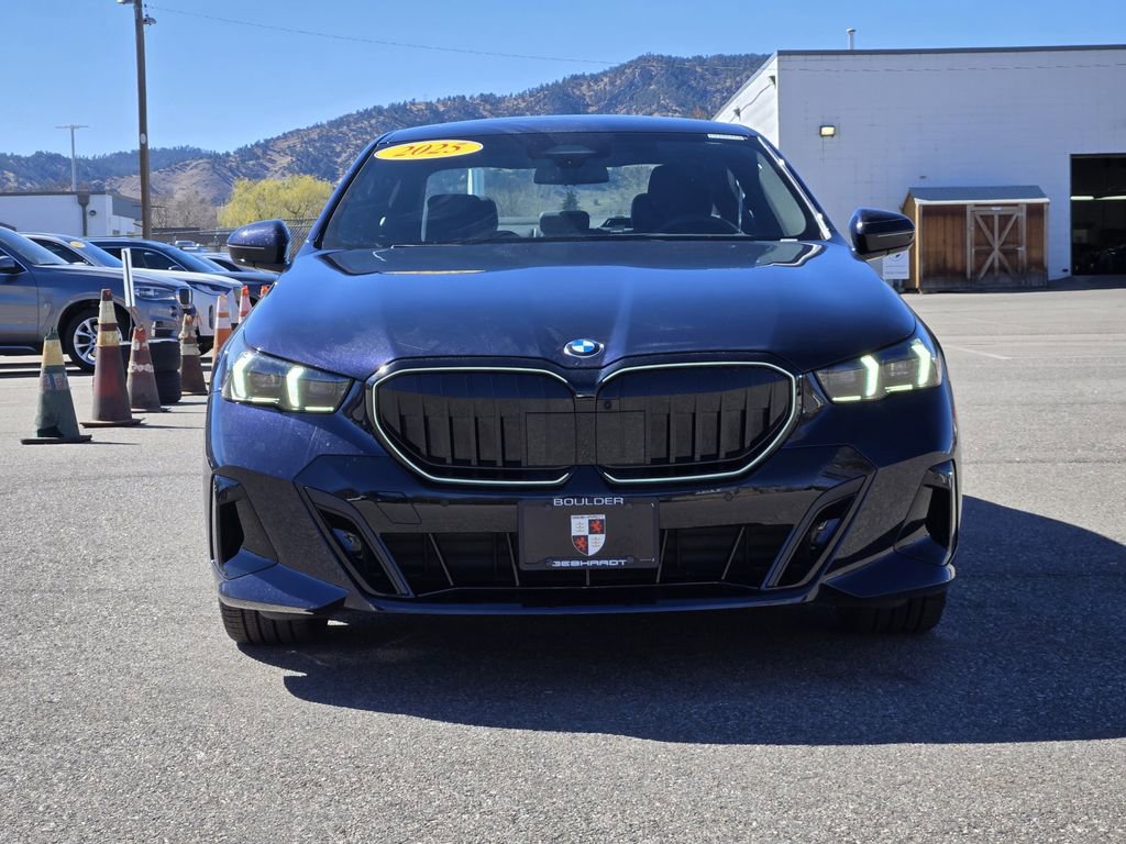 Certified 2025 BMW 530i xDrive w/ M Sport Package video 2