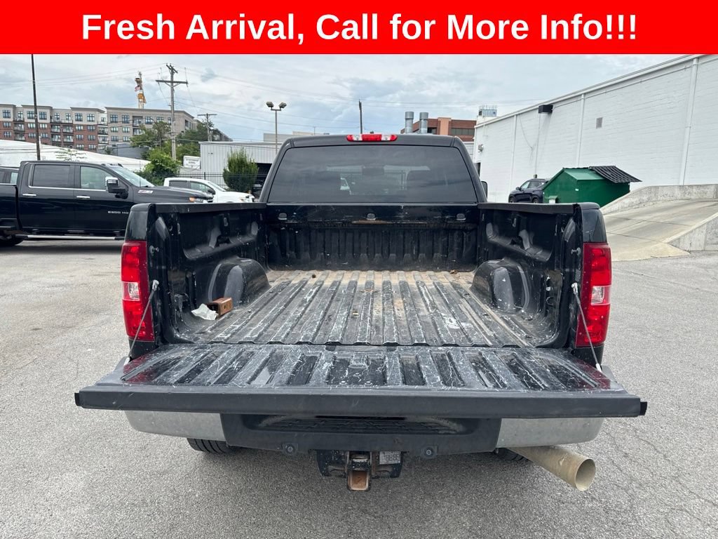 Used 2011 Chevrolet Silverado 2500 LTZ w/ LTZ Plus Package AWD/4WD image 27