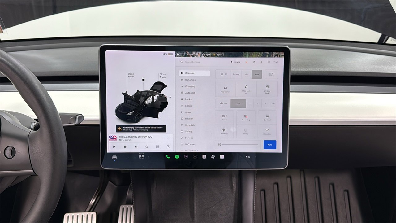 Used 2022 Tesla Model Y Performance image 10