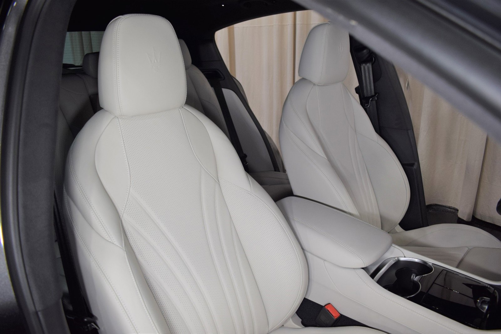 New 2024 Maserati Grecale Modena image 21