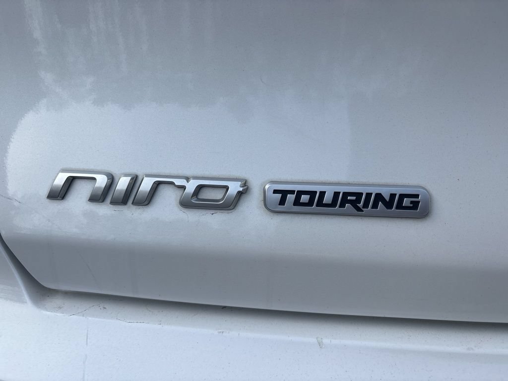 Used 2022 Kia Niro Touring Special Edition FWD image 31