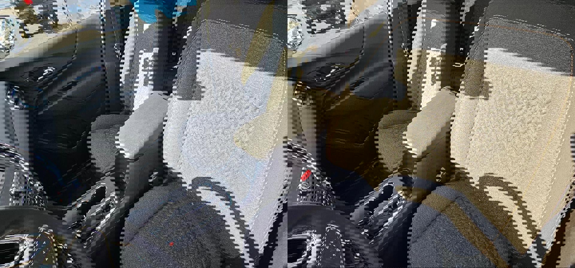 Certified 2024 Chevrolet Equinox LT w/ LPO, Floor Liner Package image 14