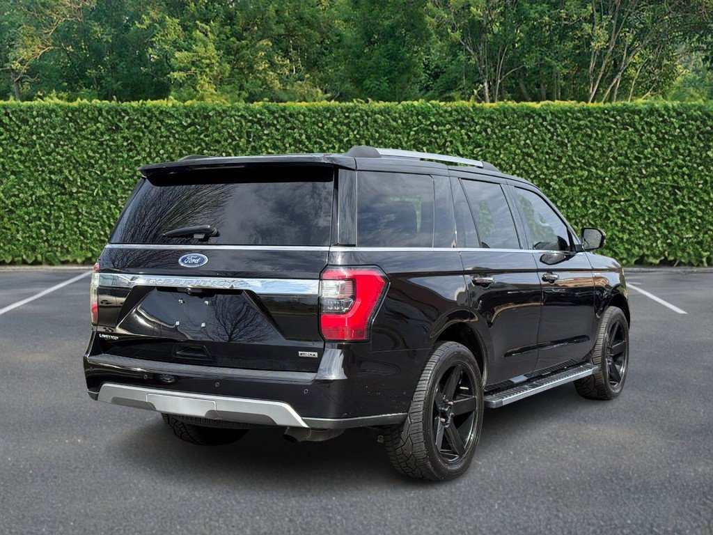 Used 2021 Ford Expedition Limited image 3