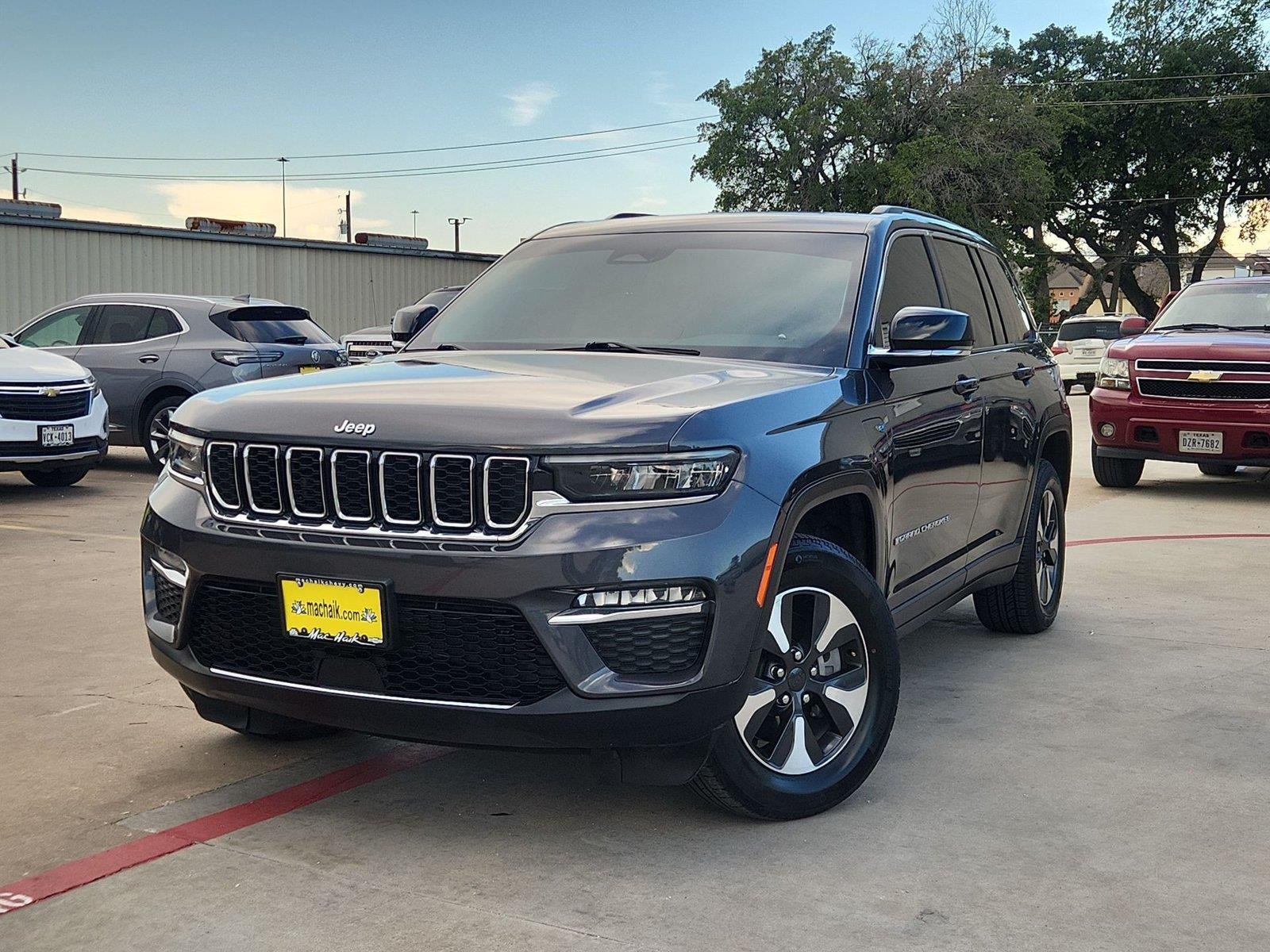 Used 2023 Jeep Grand Cherokee 4WD 4xe