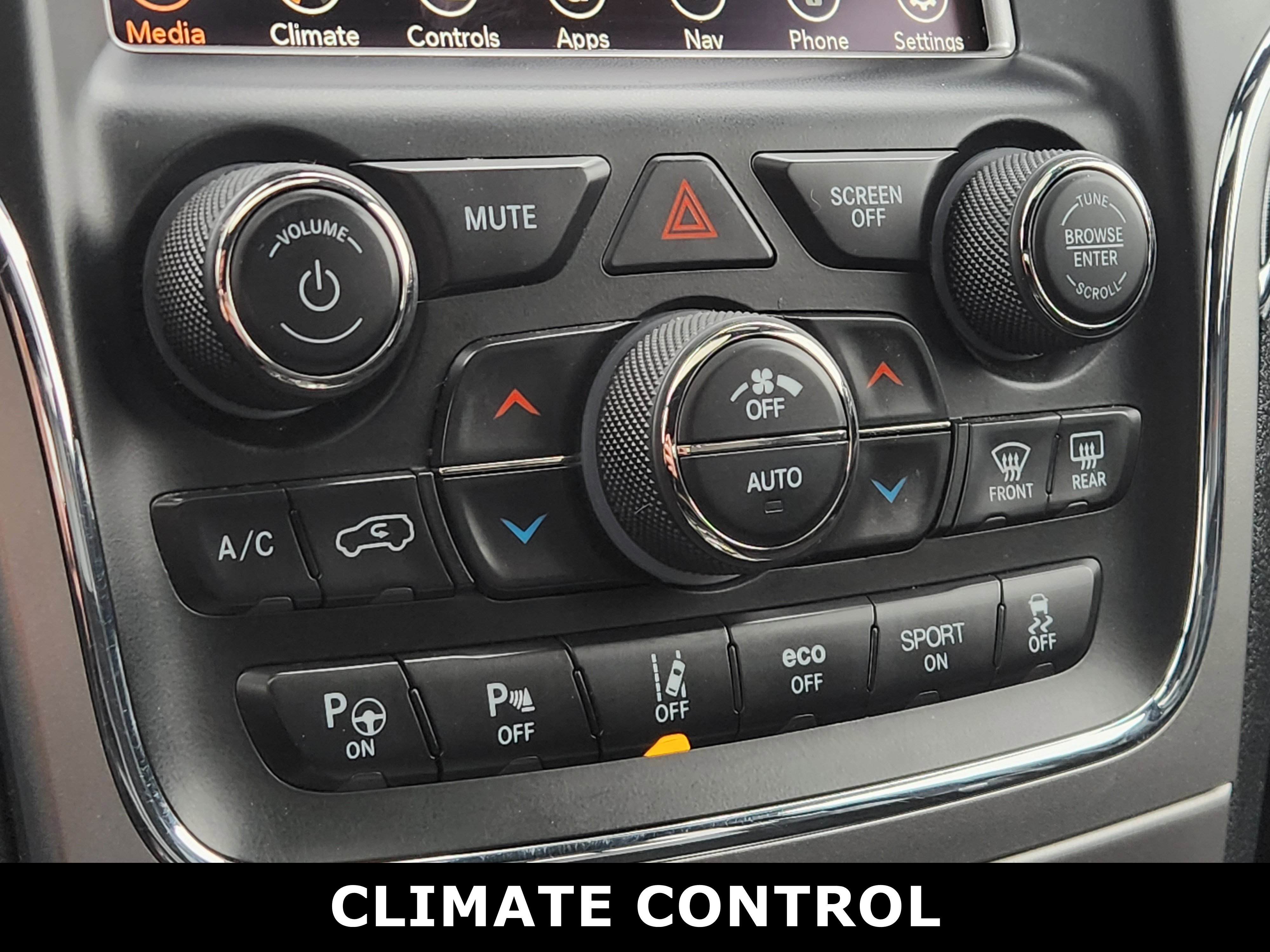 Used 2018 Jeep Grand Cherokee Trailhawk image 9