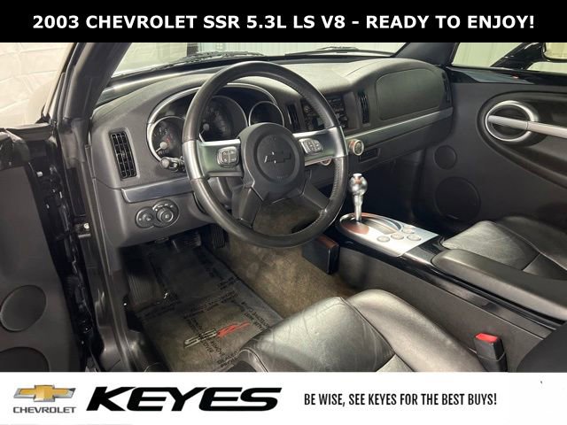 Used 2003 Chevrolet SSR w/ Preferred Equipment Group image 3
