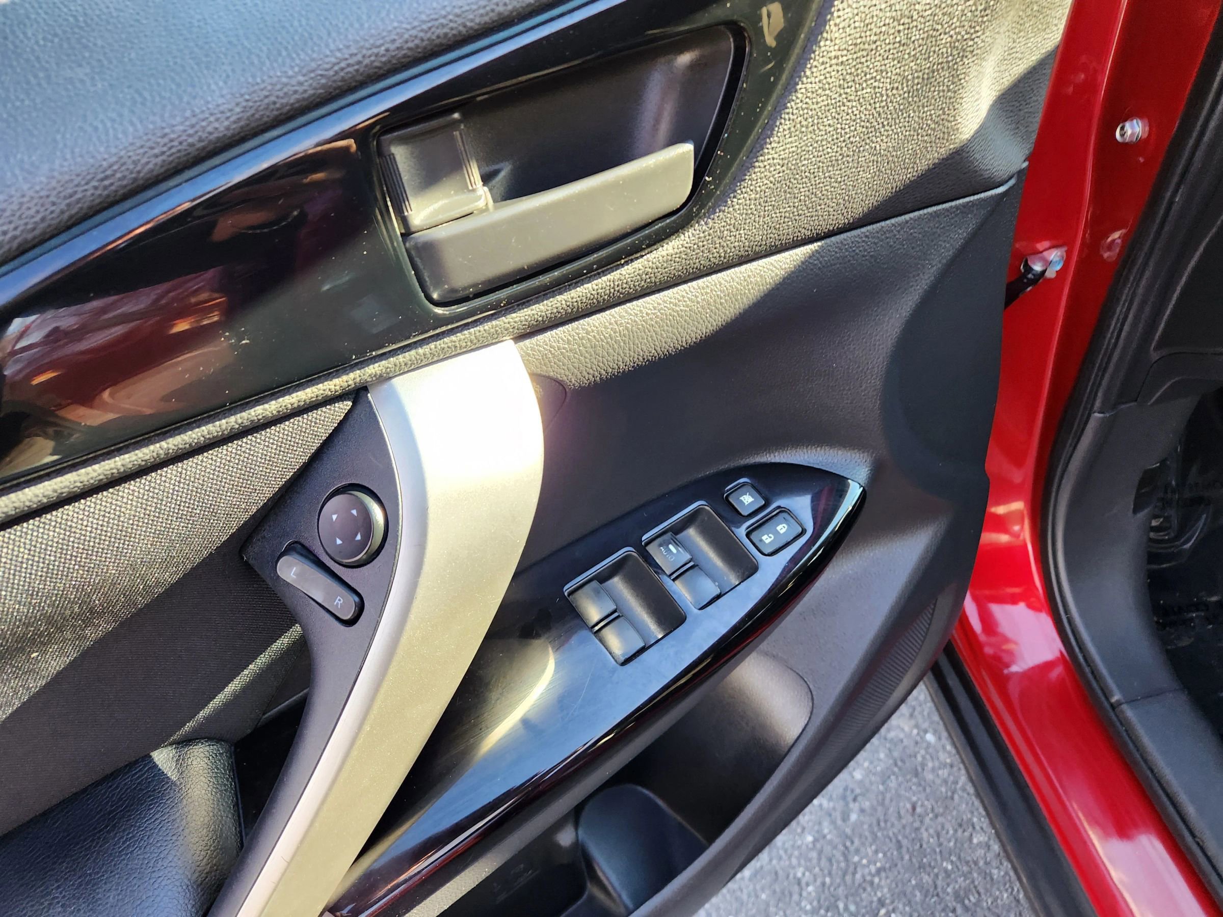 Used 2019 Mitsubishi Eclipse Cross AWD image 22