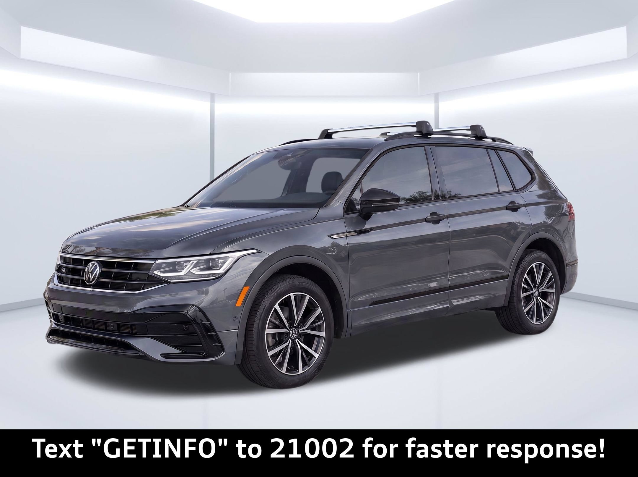 Used 2024 Volkswagen Tiguan SE R-Line