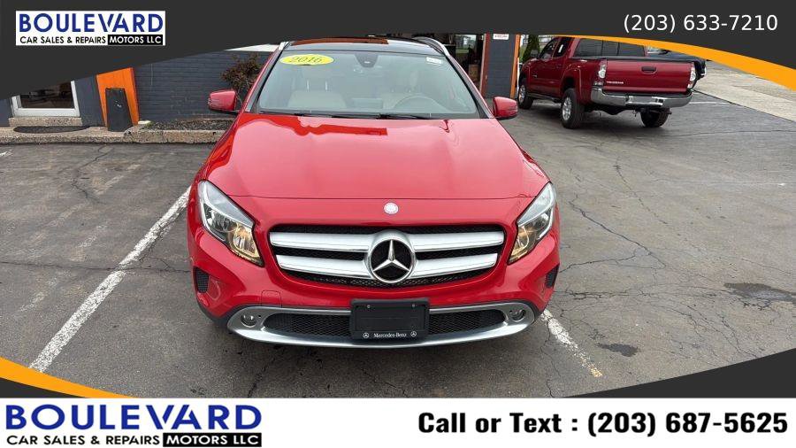 Used 2016 Mercedes-Benz GLA 250 4MATIC image 2