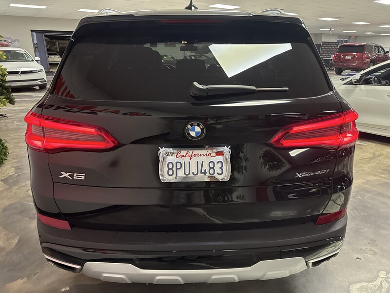Used 2019 BMW X5 xDrive40i w/ Premium Package 2 AWD/4WD image 5