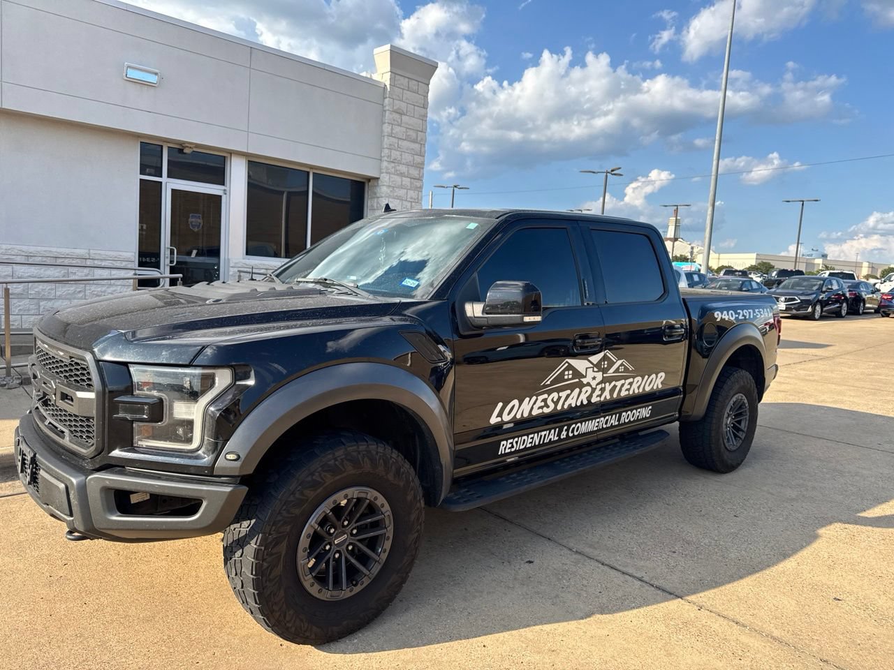 Used 2019 Ford F150 Raptor w/ Equipment Group 802A Luxury AWD/4WD video 1
