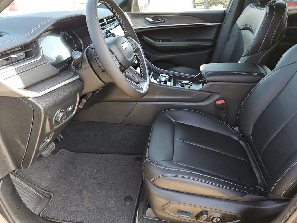 New 2025 Jeep Grand Cherokee Limited image 20