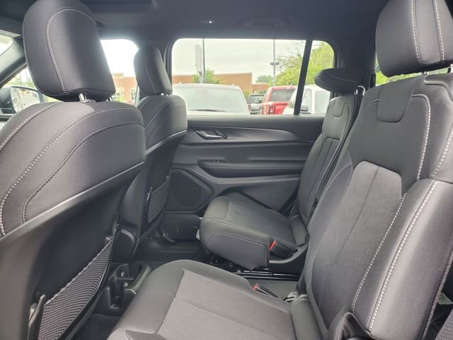 New 2026 Jeep Grand Cherokee L Laredo AWD/4WD image 15