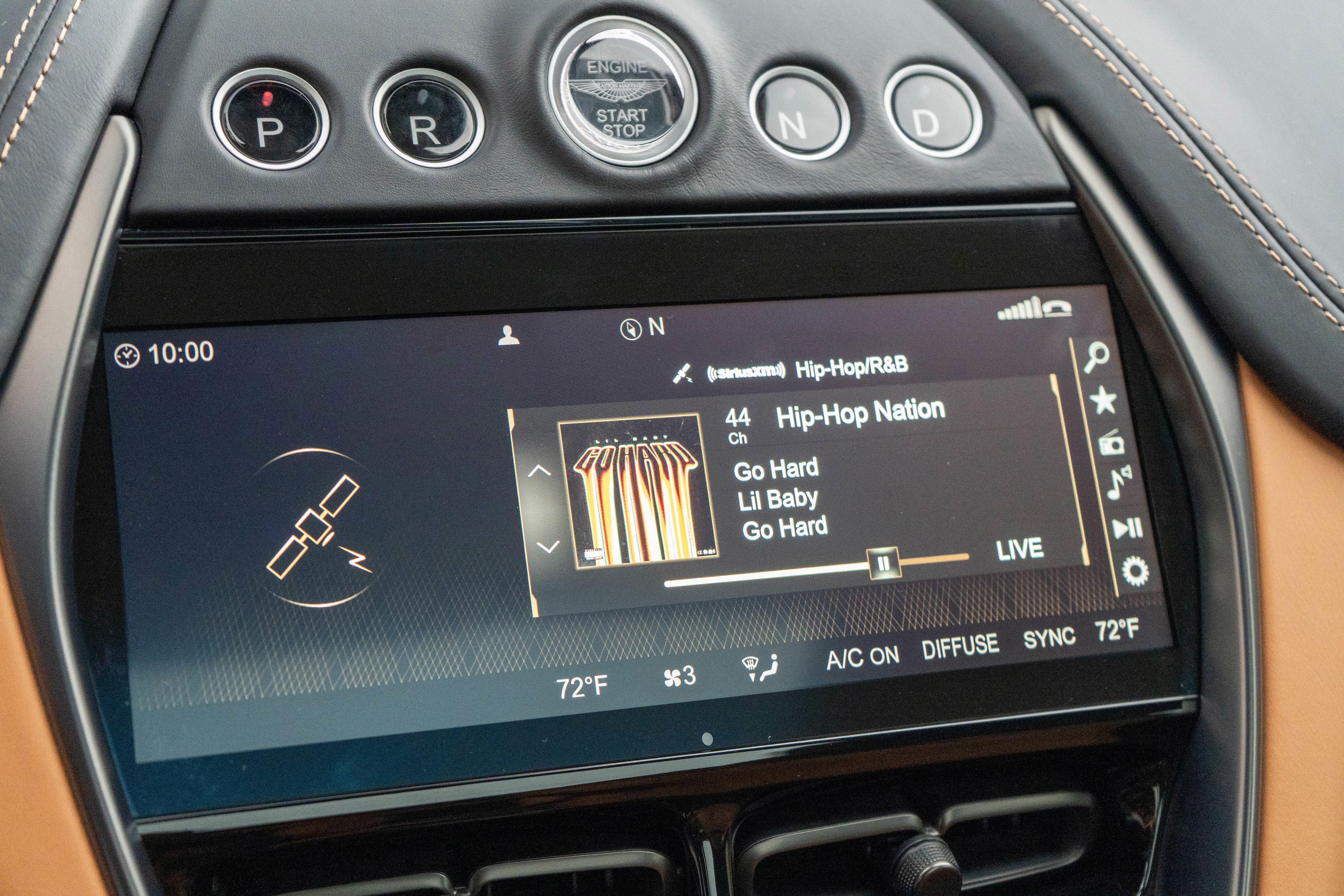 Used 2024 Aston Martin DBX 707 image 24