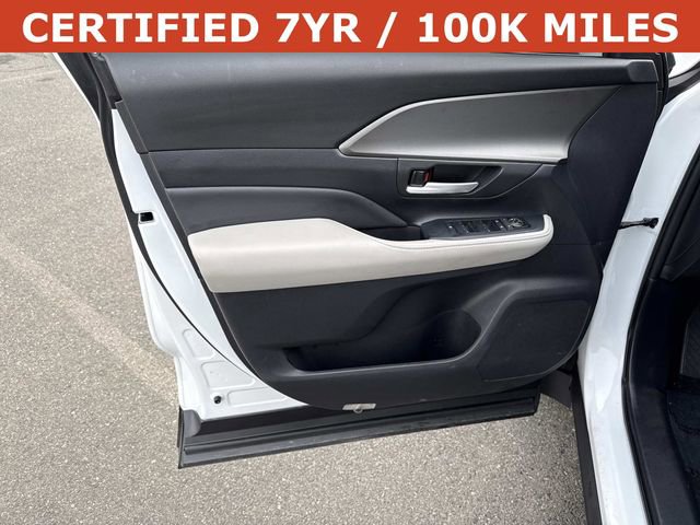 Used 2024 Toyota Grand Highlander XLE image 13