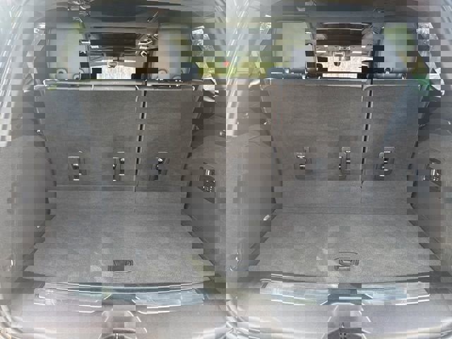 Used 2022 Cadillac Escalade Premium Luxury Platinum image 27